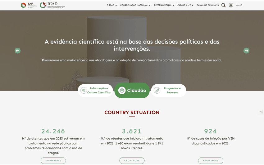 Instituto para os Comportamentos Aditivos e as Dependências (ICAD) – Dados e Prevenção em Portugal Página inicial do ICAD Portugal destacando dados sobre dependências e tratamento de jogadores.